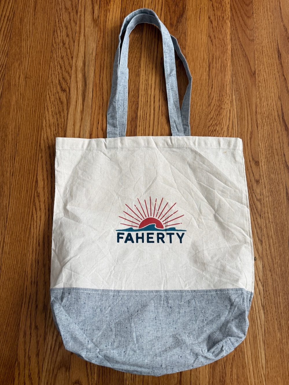 Faherty gray trim everyday tote bag